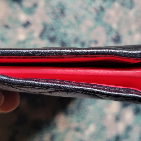 Authentic Chanel Wallet - Picture 5 of 12